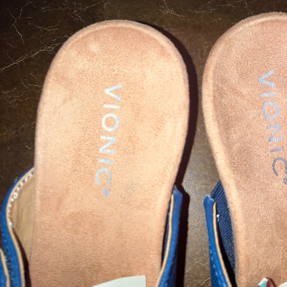 Vionic Leather Wedge Sandals - Leticia - Picture 3 of 9